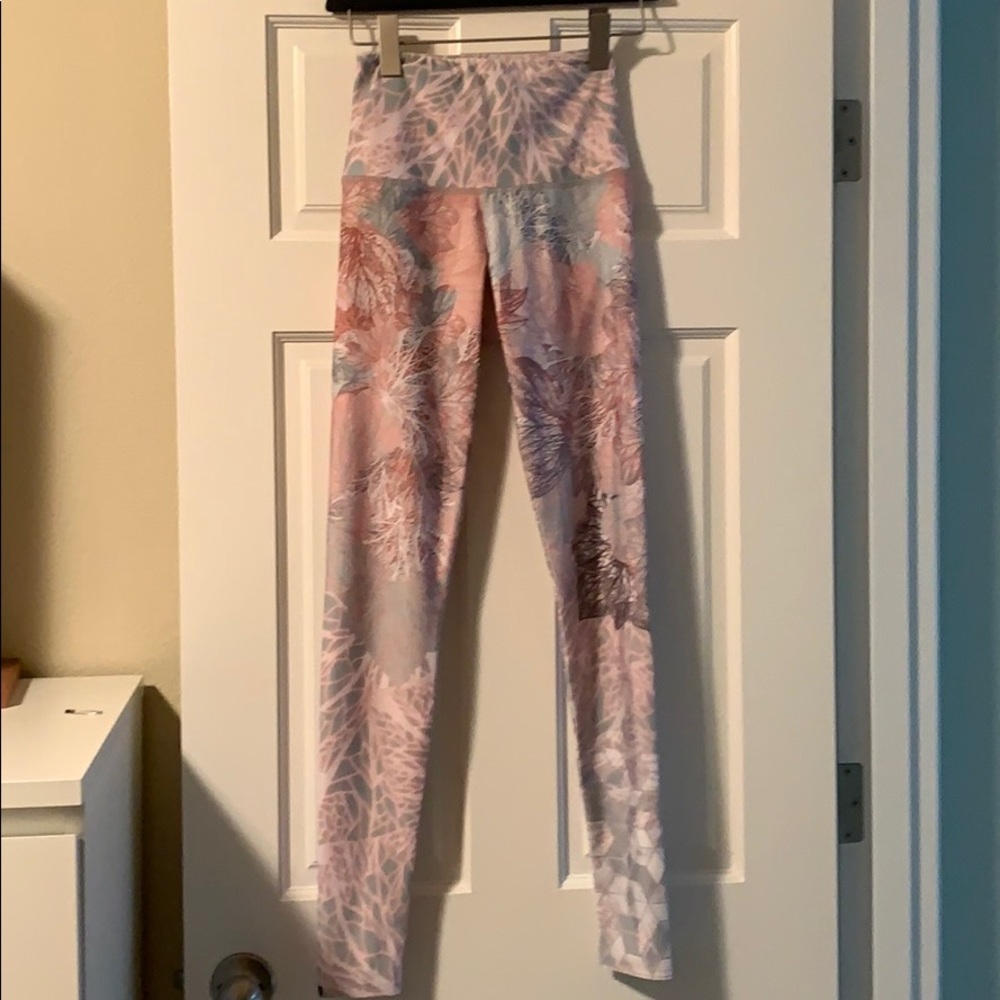 Onzie leggings